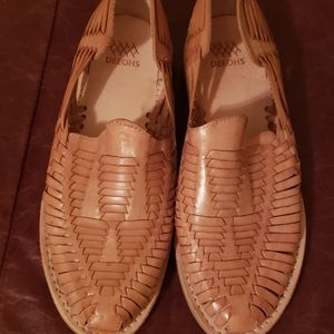 Deeohs Alapha Hurache men's dress sandals